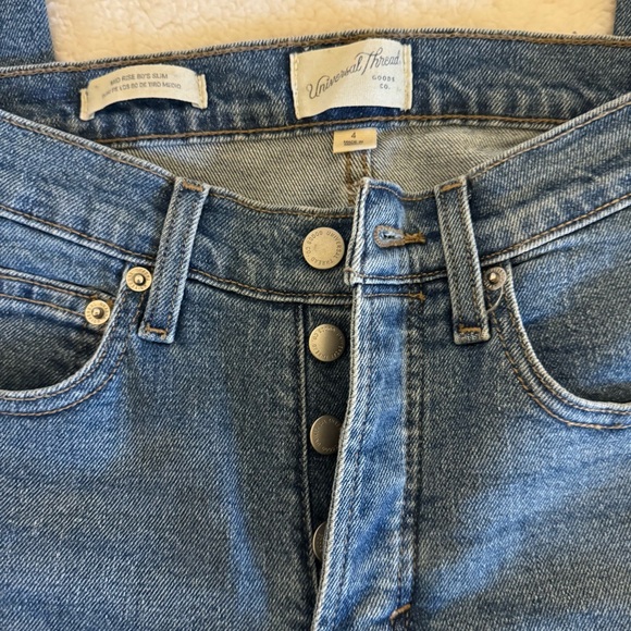 Universal Thread Mid rise 80s slim Jeans - Picture 3 of 4